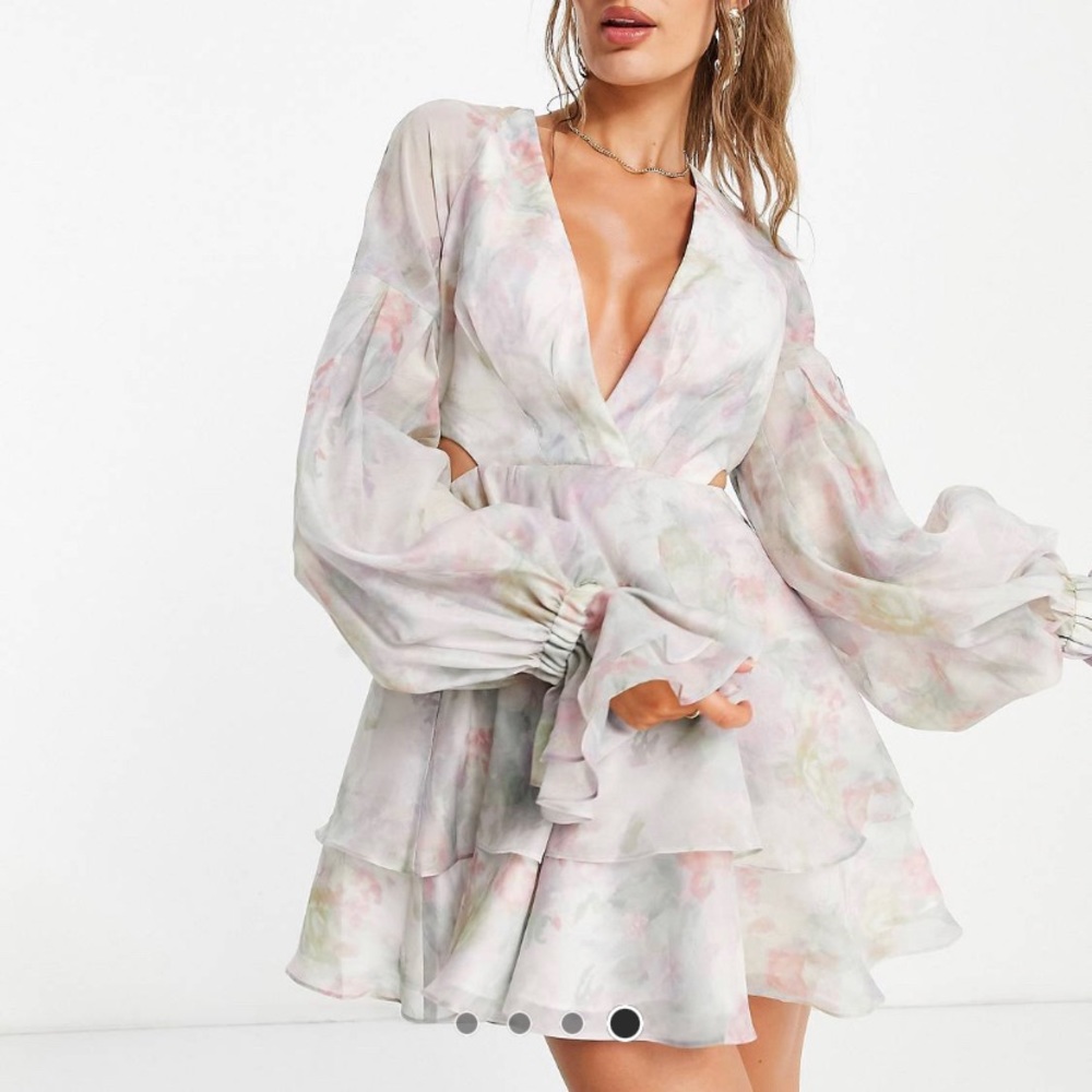 BRAND NEW WITH TAGS pleated mini dress in watercolor floral print
